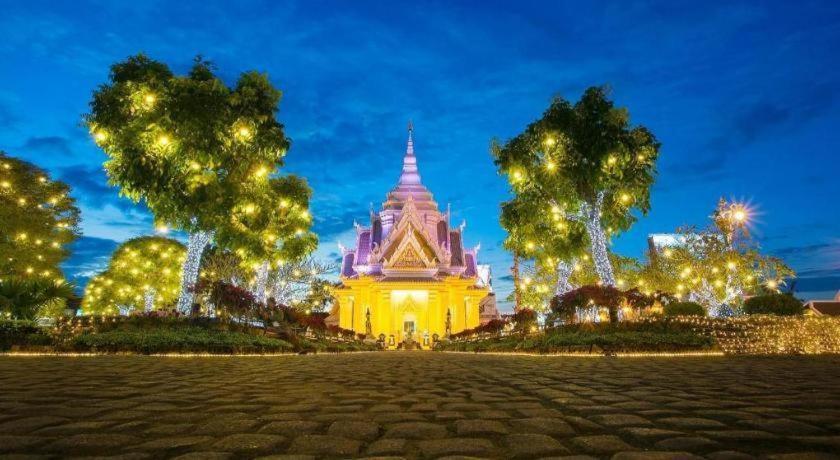 B2 Khon Kaen Boutique & Budget Hotel Exteriér fotografie